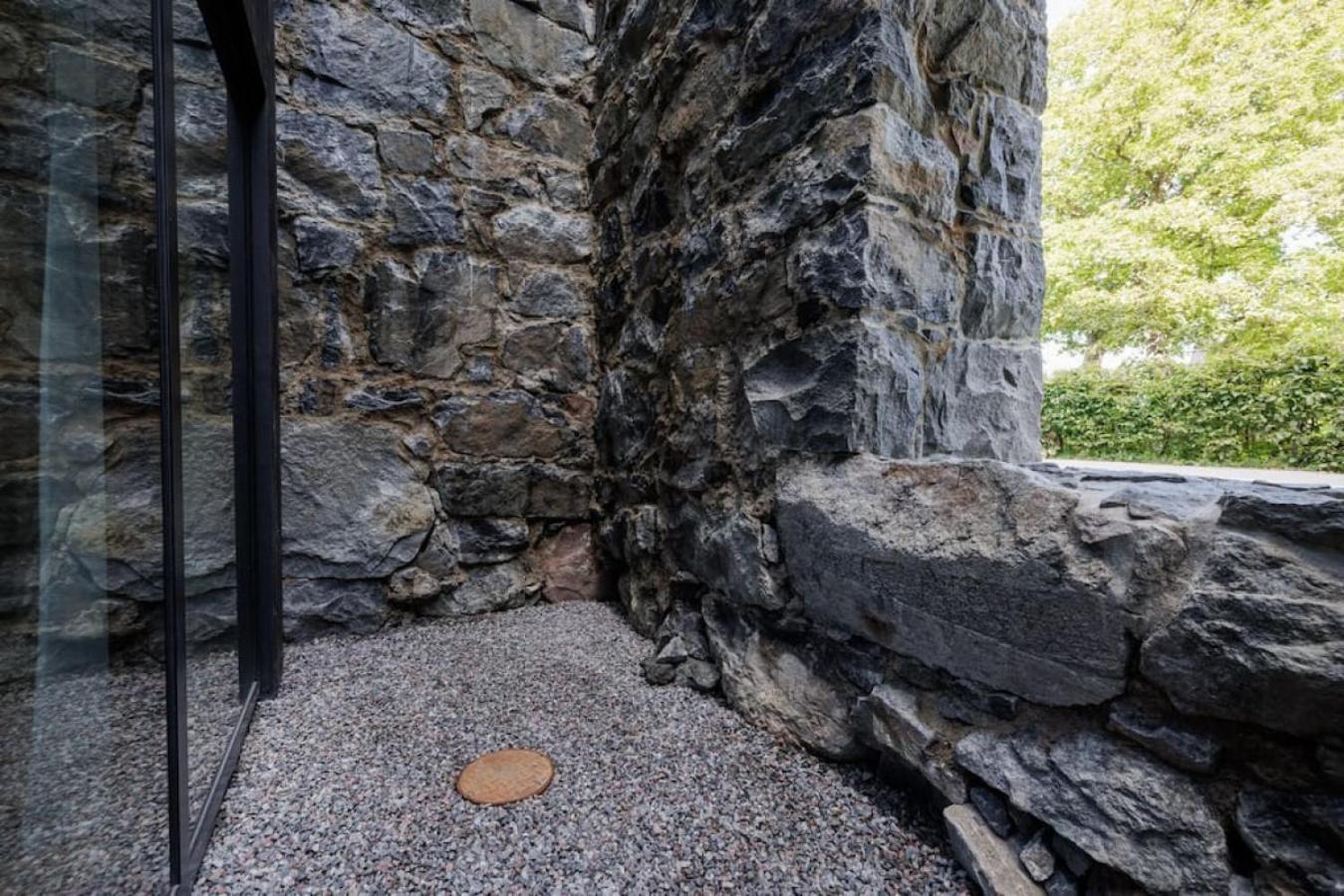 Brand New Studios Amidst Ancient Ruins Oasis Estocolmo Exterior foto